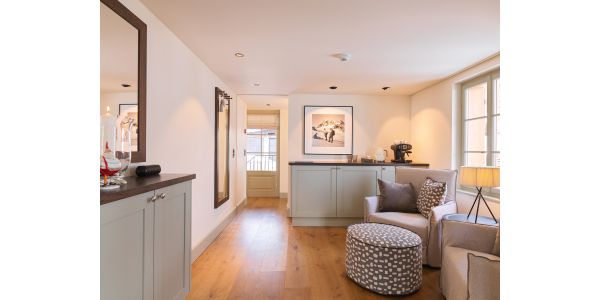 Suite 4