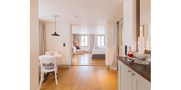 Suite 4